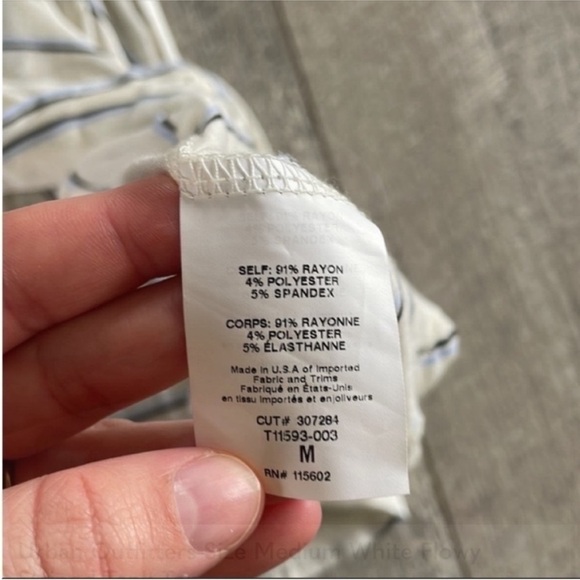 Urban Outfitters Size Medium White Flowy Striped Tank Top. - Picture 3 of 5